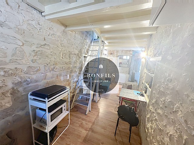 Maison Villeneuve Les Avignon 2 pièce(s) 24 m2