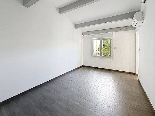 Achat Maison Entraigues Sur La Sorgue 7 pièces 218 m² - Photo 10