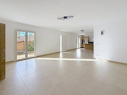 Achat Maison Entraigues Sur La Sorgue 7 pièces 218 m² - Photo 2