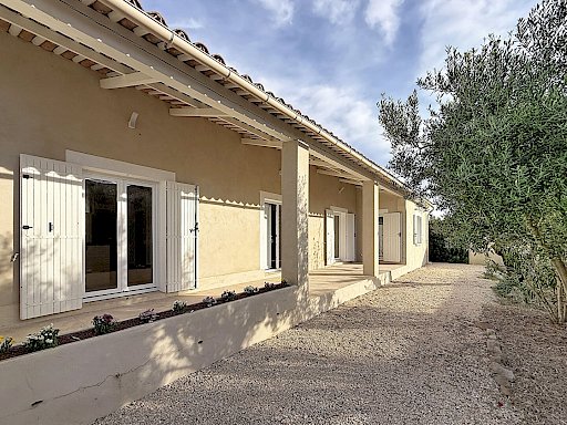Achat Maison Entraigues Sur La Sorgue 7 pièces 218 m² - Photo 13