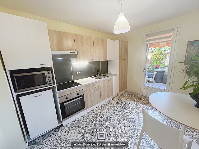 Appartement Villeneuve Les Avignon 4 pièce(s) 87 m2