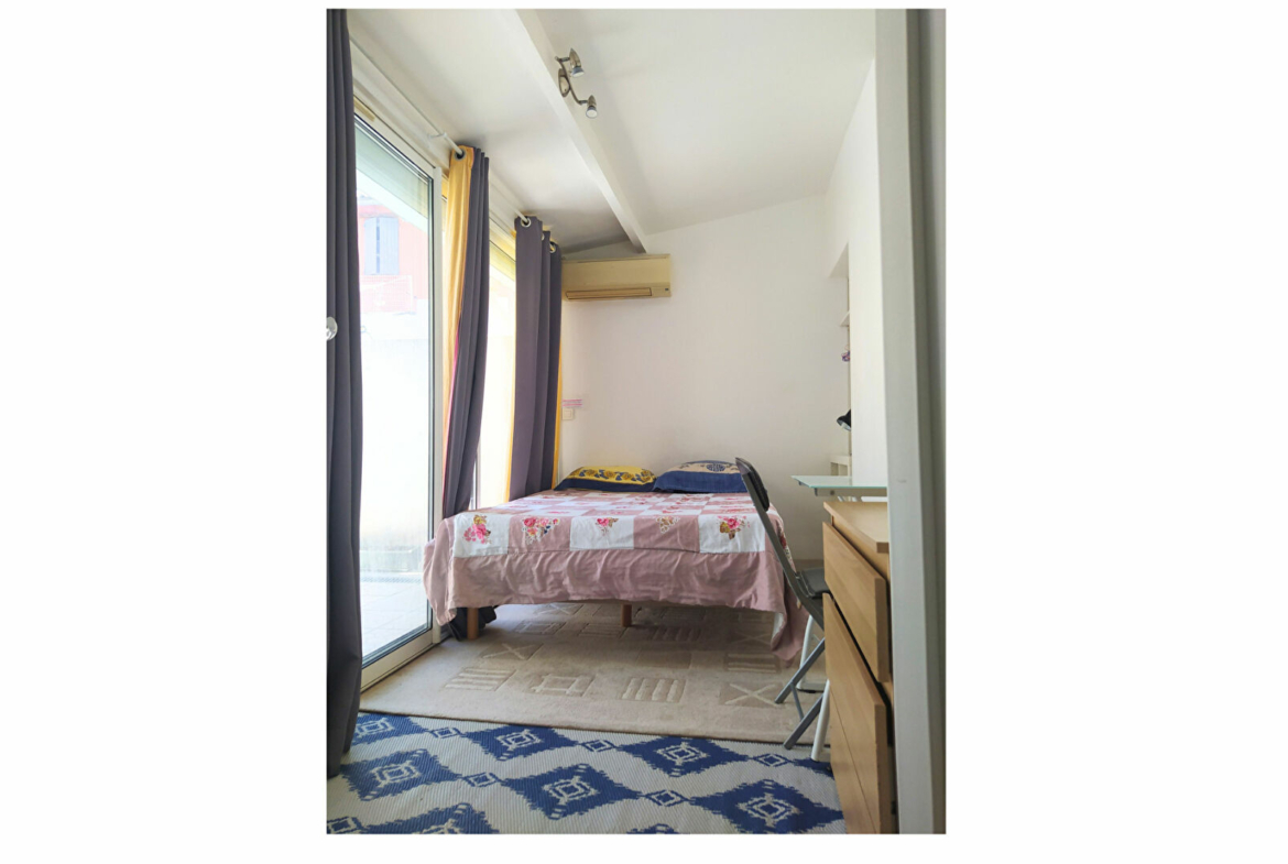 56e881eb