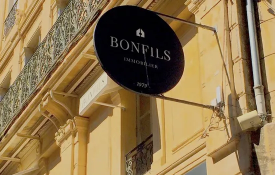 55b89ab075156c1.25062